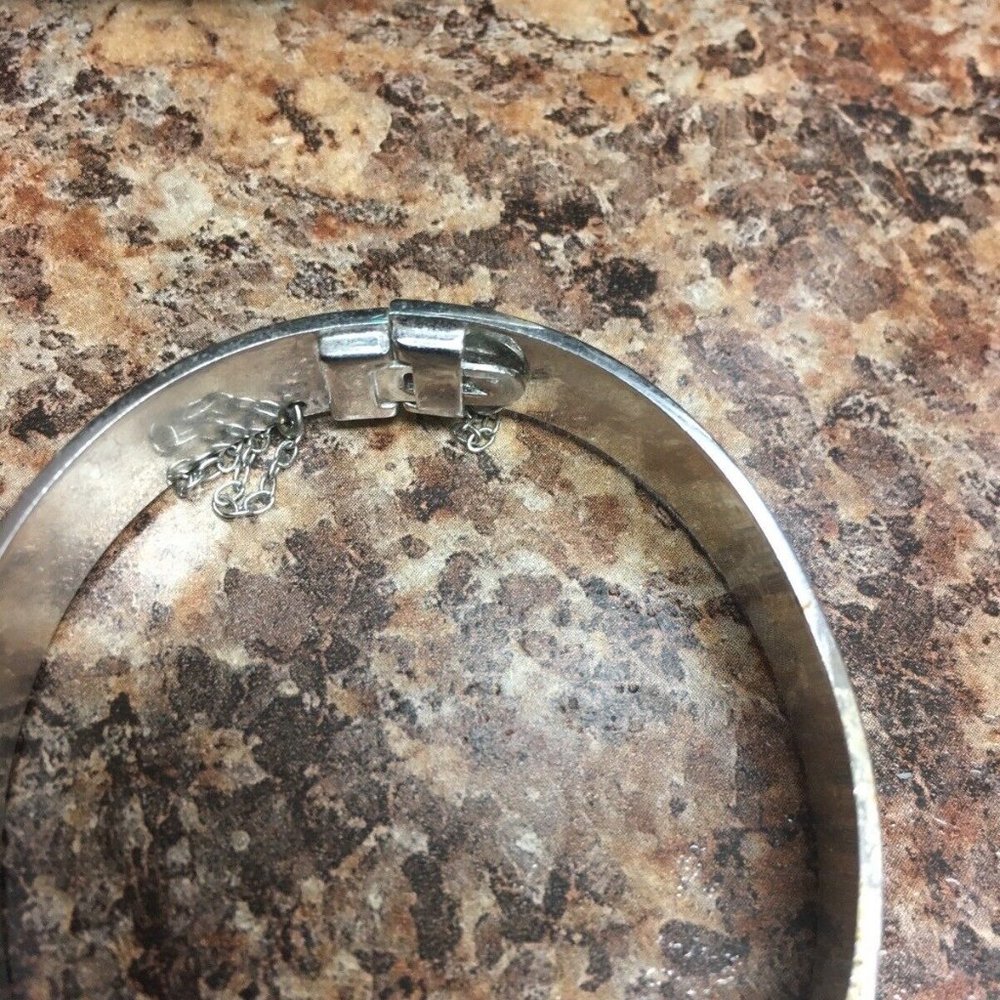 Vintage Silver Tone Whiting Davis Bangle Bracelet hinged - Picture 4 of 5